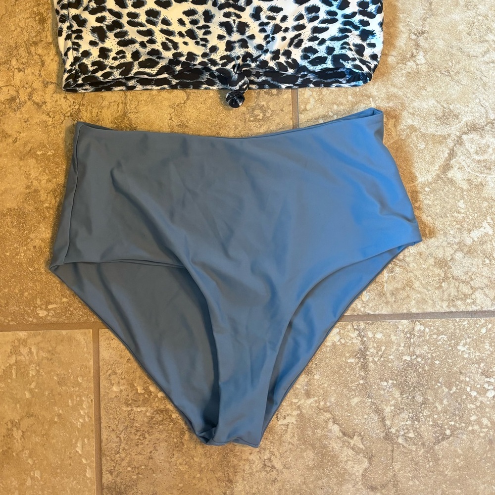Swim bottoms